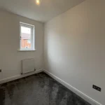 4 bedroom semi-detached property